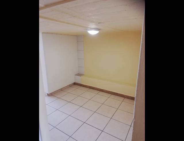 13 BEDROOM HOUSE FOR SALE IN BLUFF